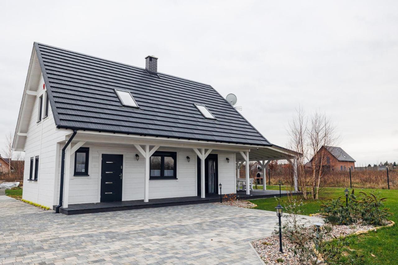 Dom Wakacyjny Baltic Home & Dom Baltic Home Garden Inn Zastan Екстер'єр фото